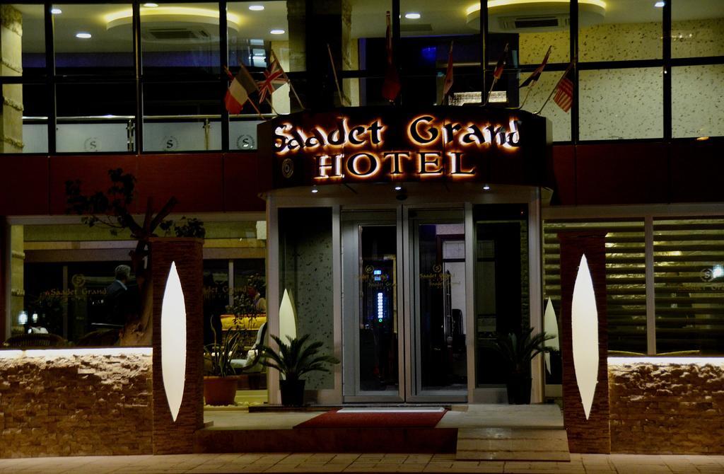 Saadet Grand Hotel ハタイ エクステリア 写真